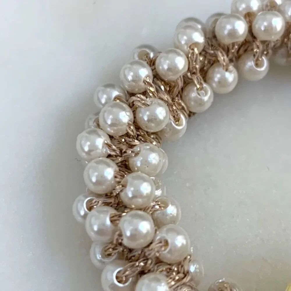 Camellia Flower Hair Tie with Faux Pearls – Black Enamel & Golden Charm